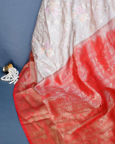 The Mehndi Green Kalamkari Silk Saree - PattuCheeralu