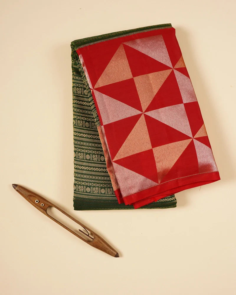 Traditional green kanjivaram silk saree - PattuCheeralu
