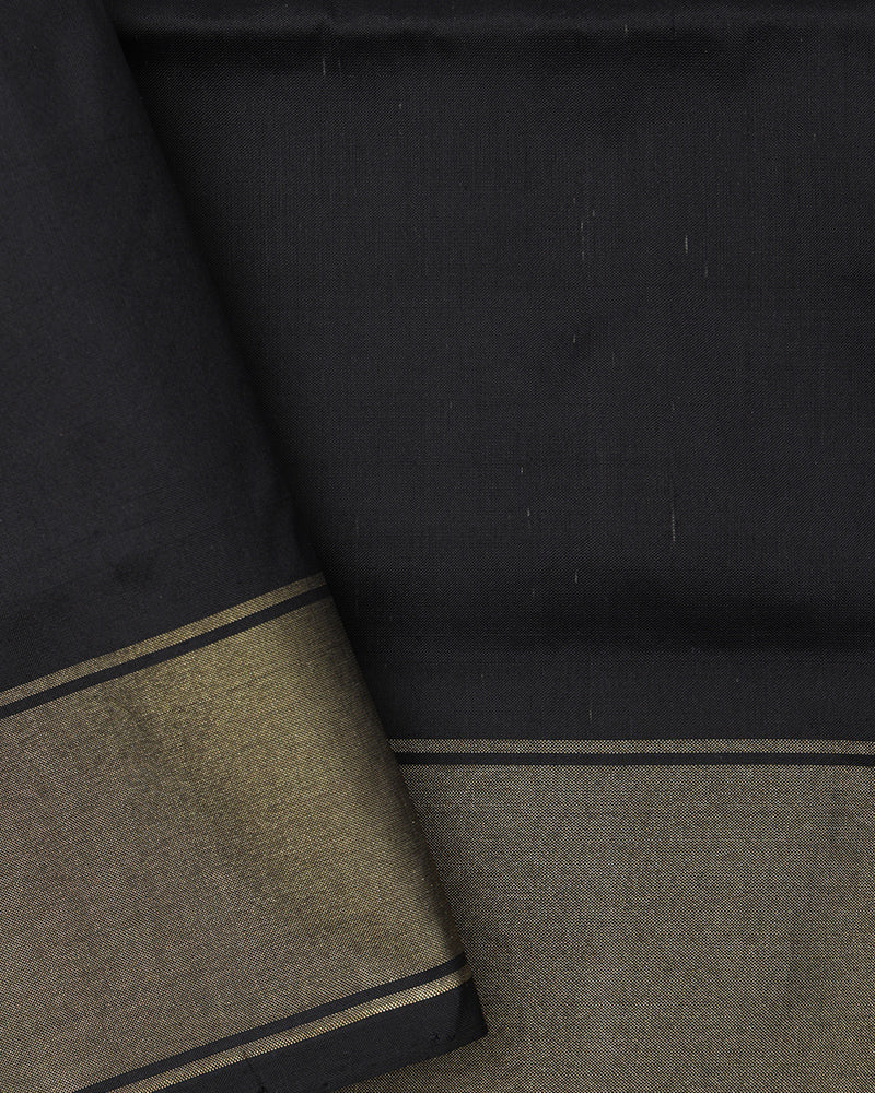 White and black Ikkat Silk - PattuCheeralu