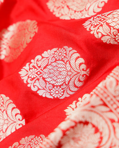 Red bandhani silk saree - PattuCheeralu
