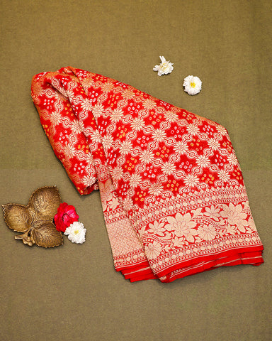 Red bandhani georgette saree - PattuCheeralu